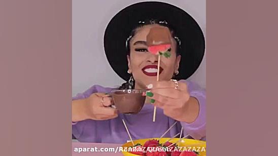 اسمر  مونا فود  شکلات توت فرنگ...