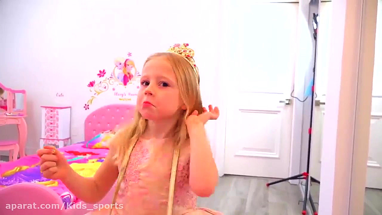 استیسی شو استیسی و بابایی ناست...