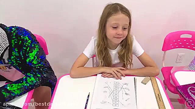 لایک ناستیا دوستان جدید در مدر...