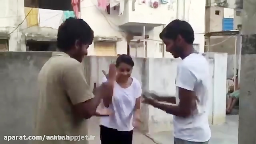 شوخی خرکی بادختر!!