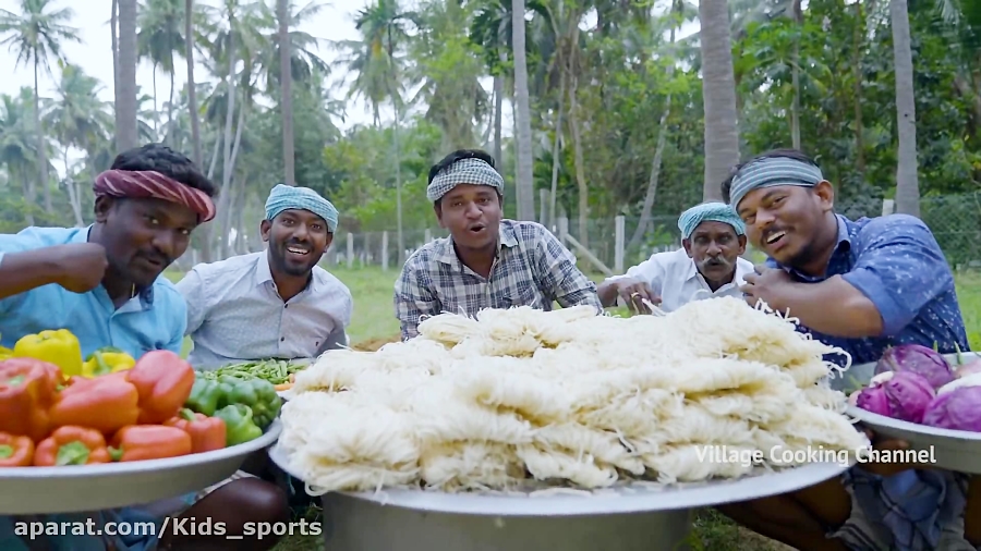 دستور پخت و پز و خوردن غذای چی...