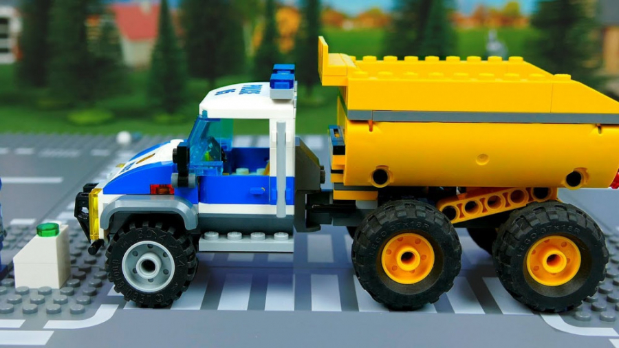 کارتون | لگو بازی | ماشین‌ها و...