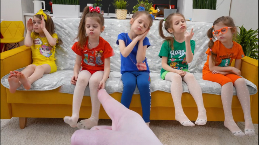 اوا و رنگ ها با دوستان | بازی...