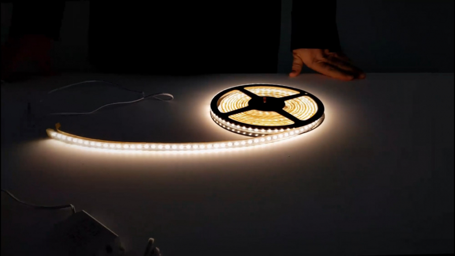 چراغ LED نواری