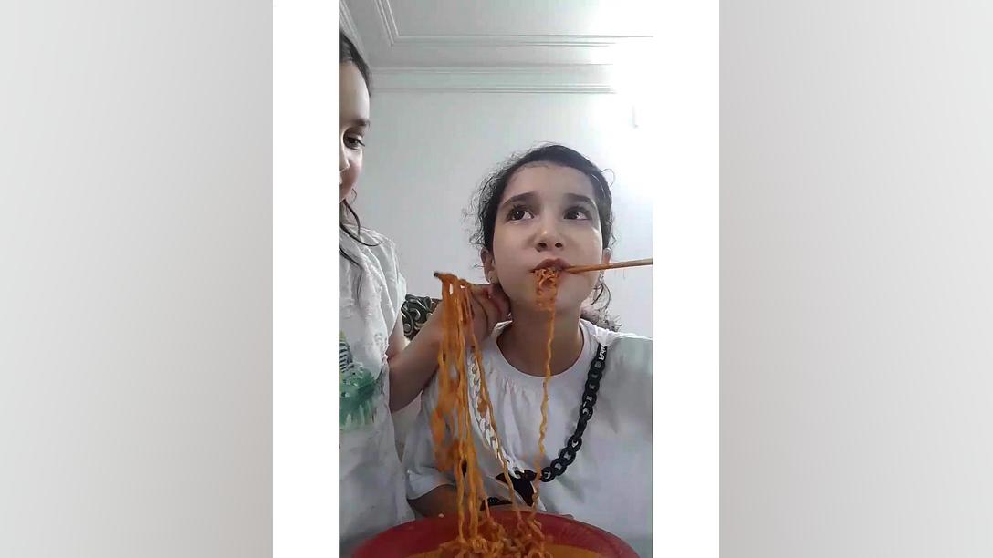 درست کردن نودل مرگ