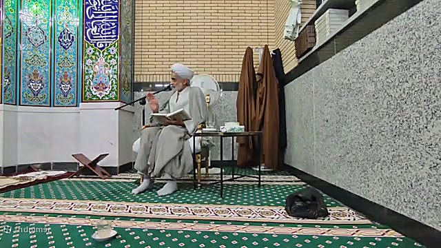 ترجمه توضیحی صفحه 195 سوره توب...