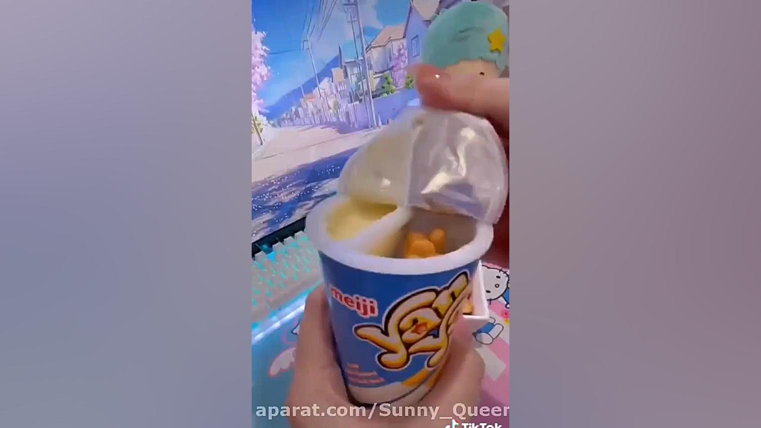 خوراکی خوشگل با رنگ آبی