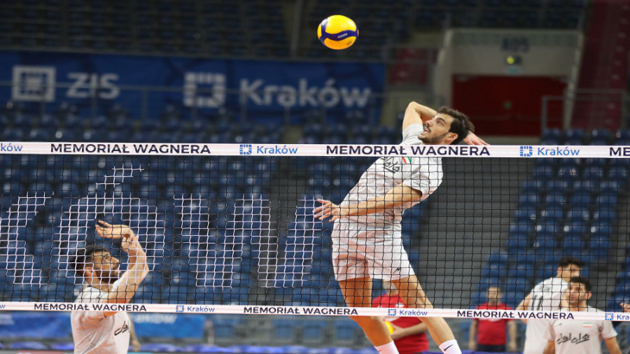 آمده ایم برای کشورمان قدمی برد...