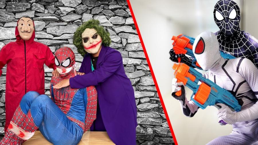 نبرد مرد عنکبوتی مشکی و سفید ب...