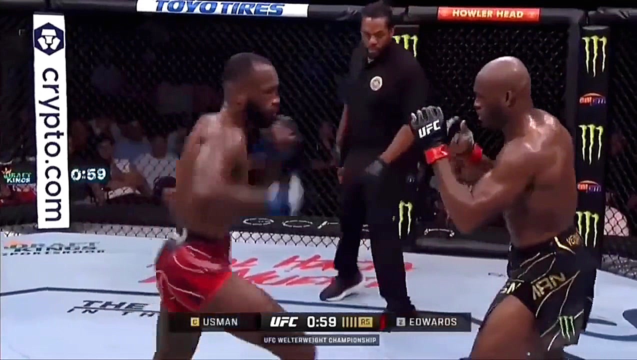 لحظه ناک اوت شدن کامارو عثمان...