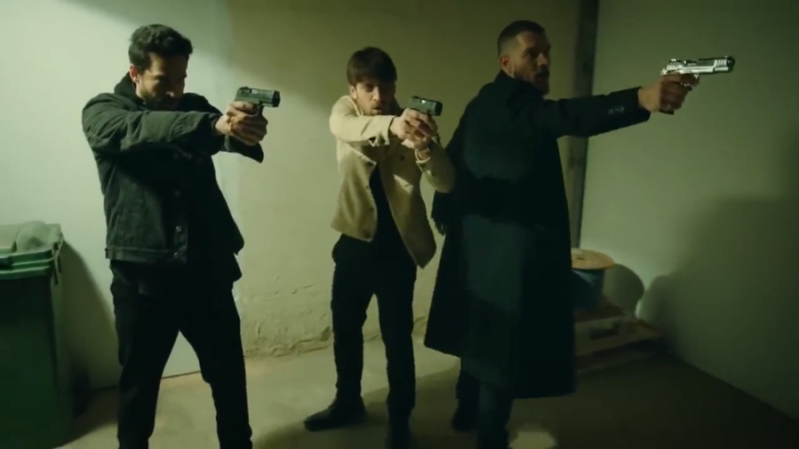 سریال سه سکه (اوچ کوروش) قسمت...