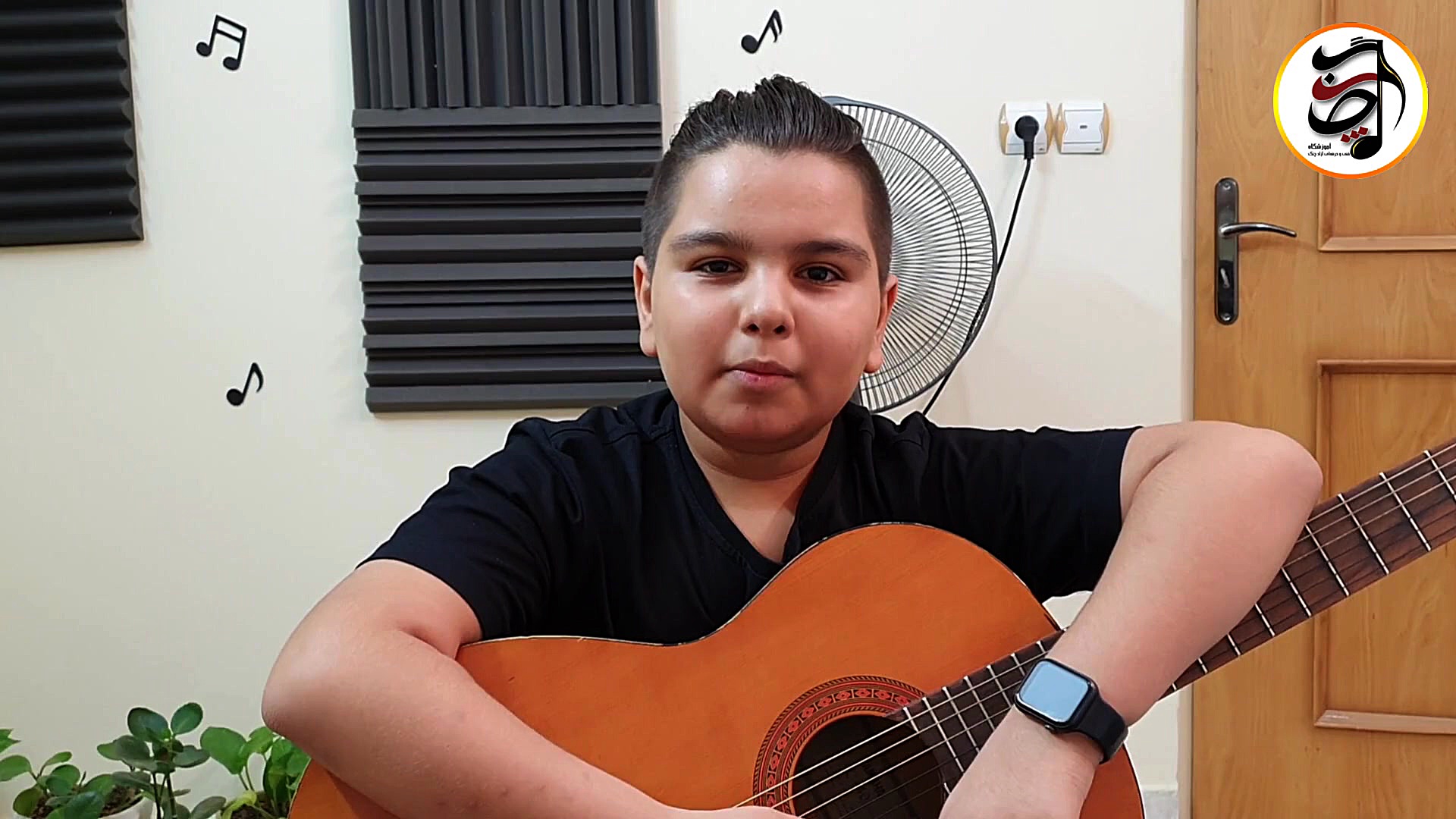 اجرای موسیقی فیلم در برابر باد...