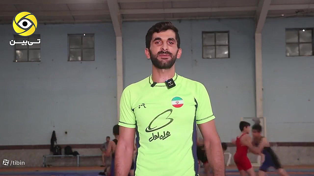 قهرمان کشتی جهان ضایعات می فرو...