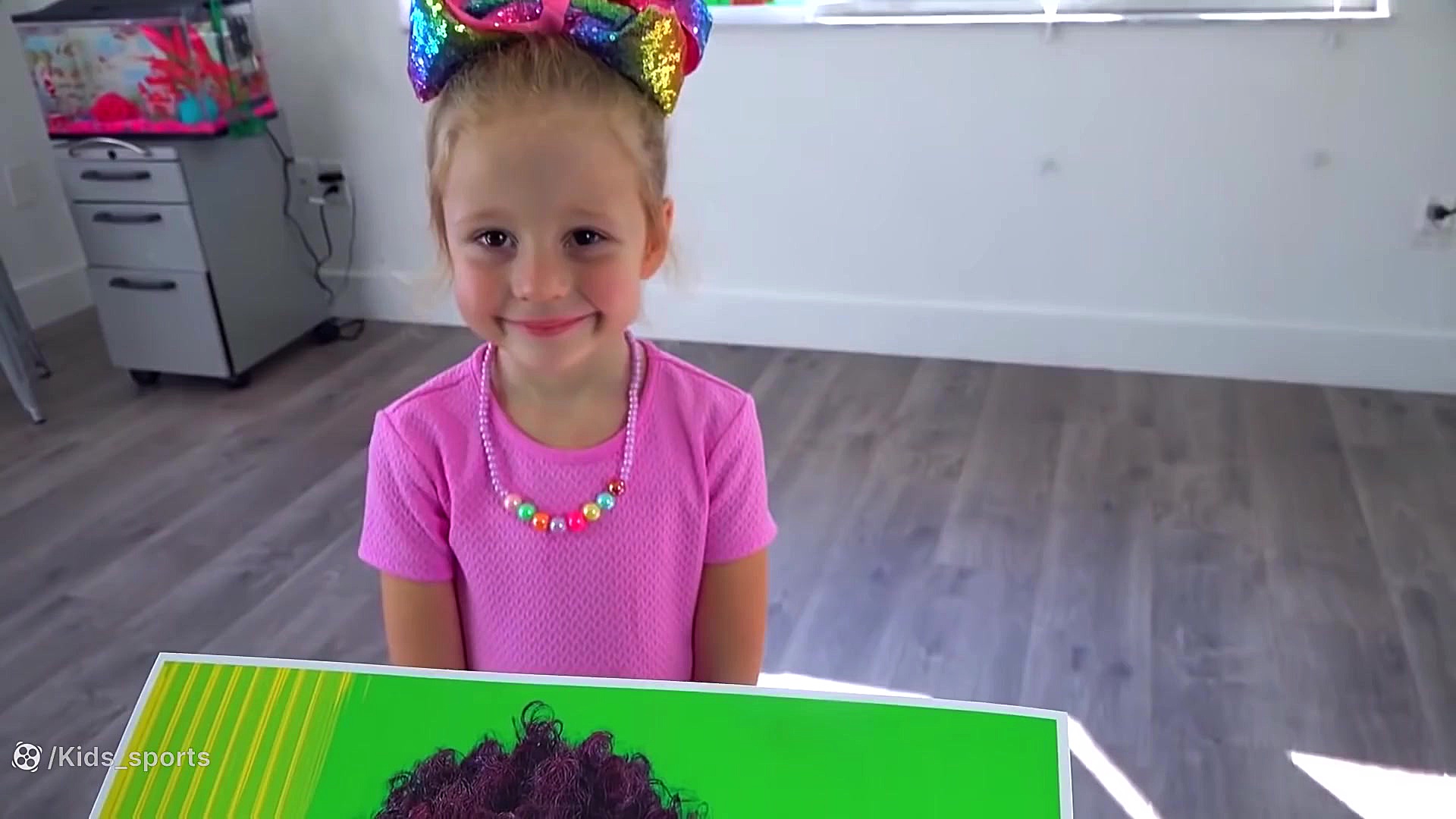 اتاق عمل ناستیا ناستیاشو سرگرم...