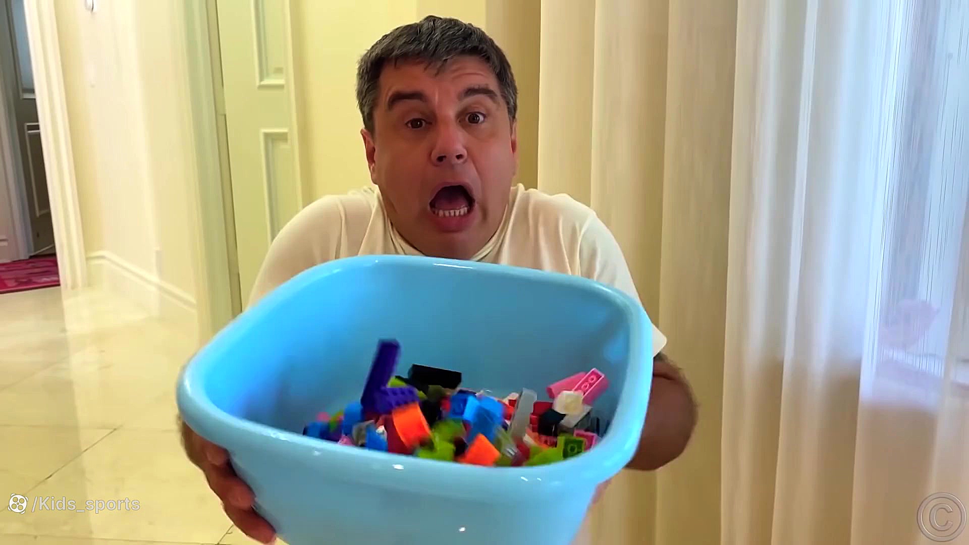 این داستان خنده ناستیا ناستیاش...