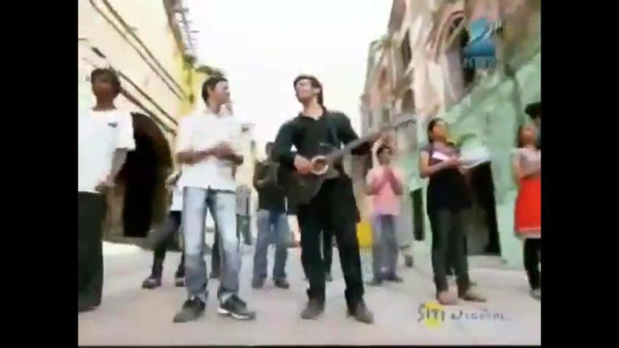 قسمتی از سریال هندی قبول میکنم...