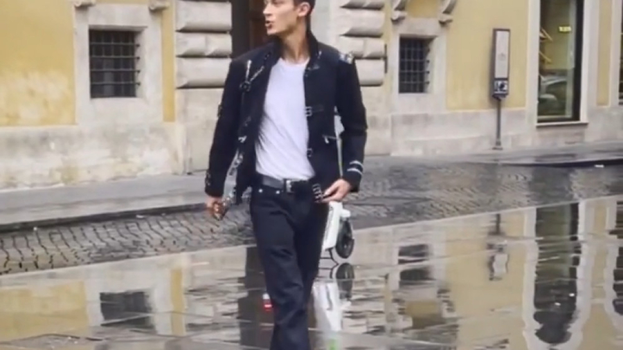 آموزش رقص مایکلی و مون واک ( م...