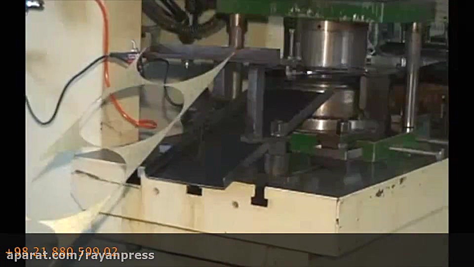 کشش عمیق با پرس ضربه ای