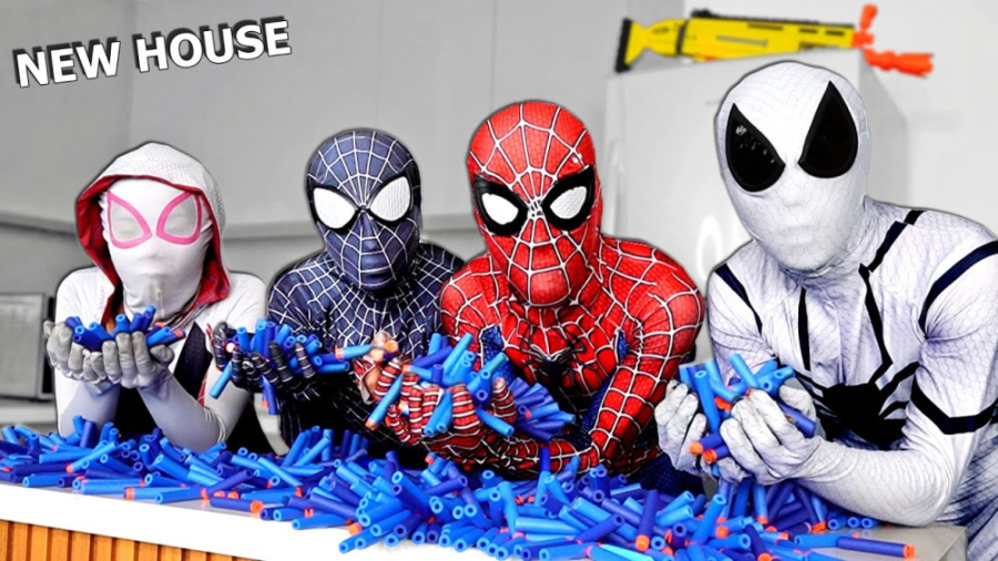 مرد عنکبوتی در دنیای واقعی ، ت...