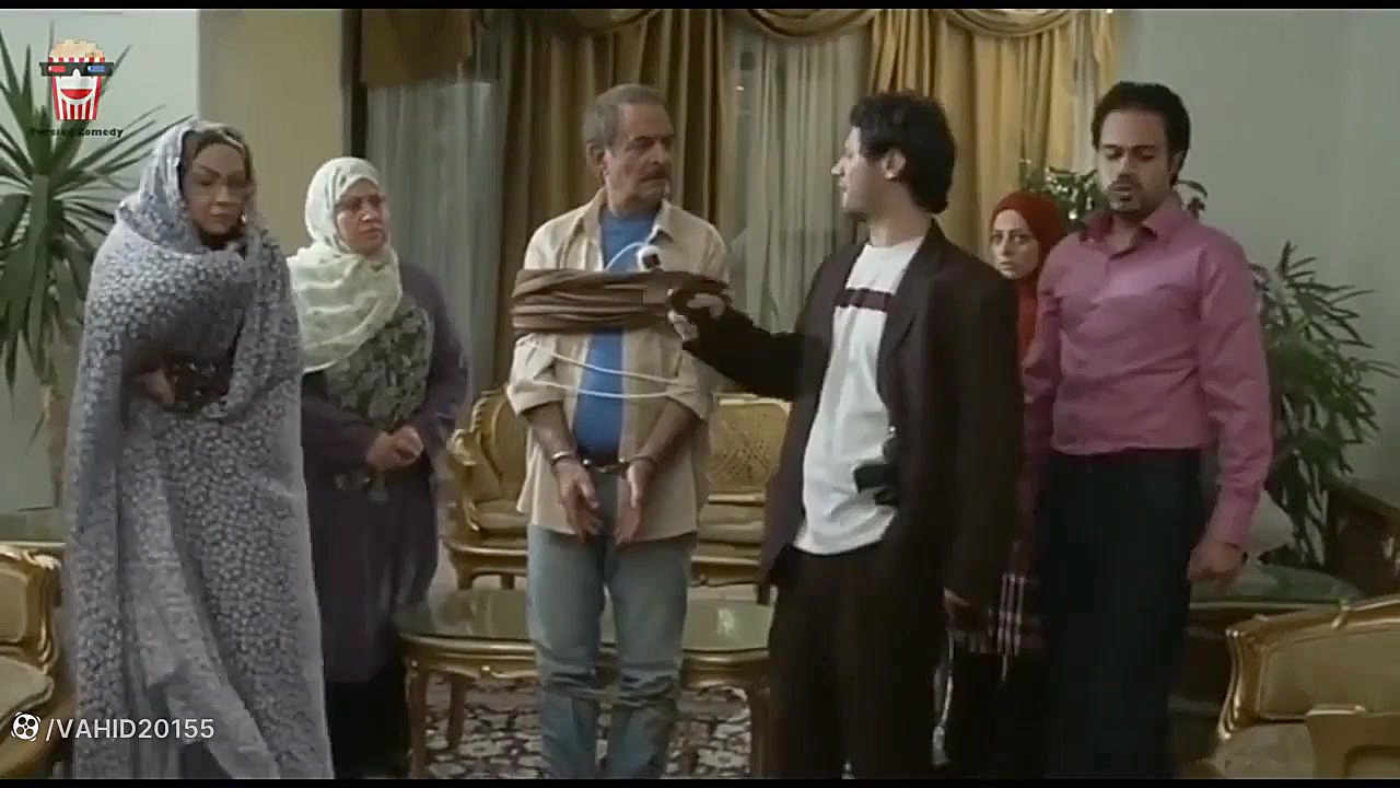 سکانس خنده دار و طنز علی صادقی...