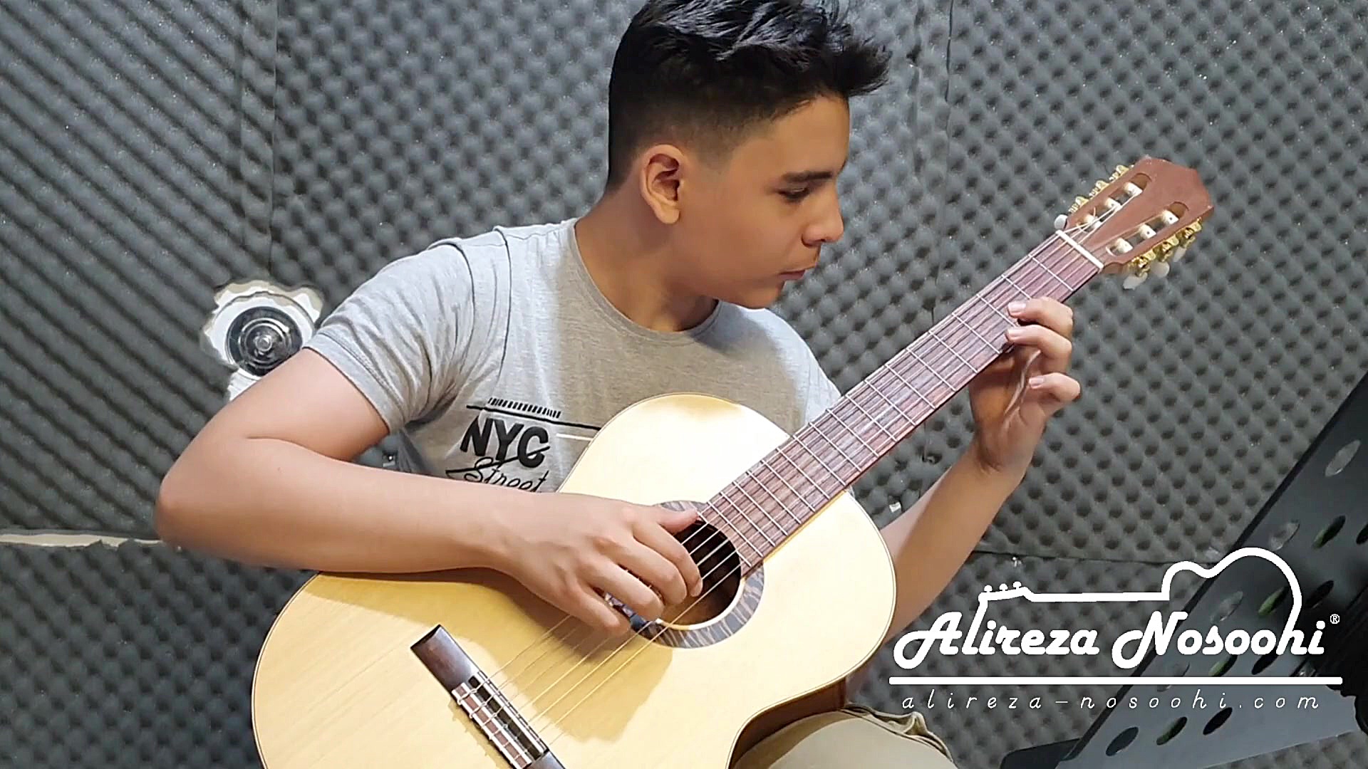 اجرای قطعه ترکی icimdeki duman...