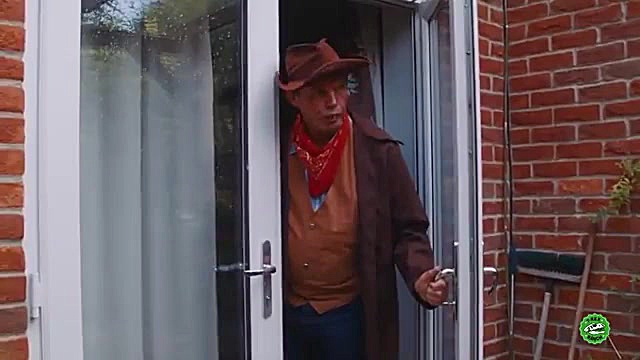 شکار اسباب بازی شگفت انگیز دای...