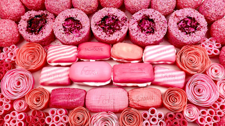 مخلوط اسلایم های شفاف و خامه ا...