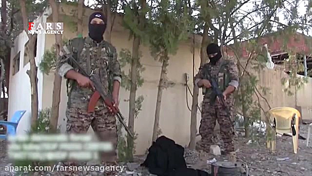 دستگیری داعشی ها با لباس زنانه