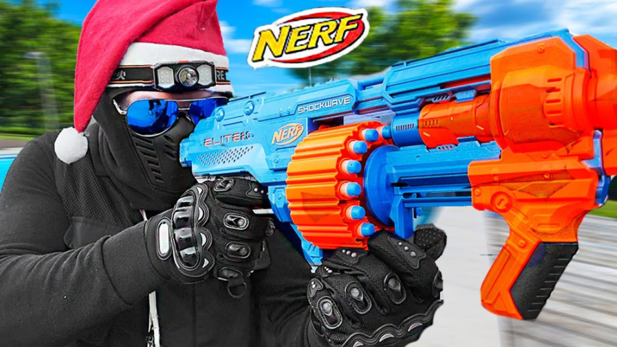 حمله به خانه گروه اسپایدرمن  چ...