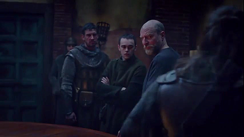 فصل اول سریال آخرین پادشاهی با...