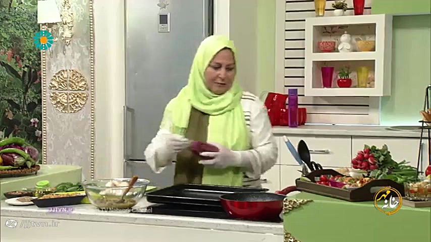 سالاد بادمجان با سس ریحان  معص...