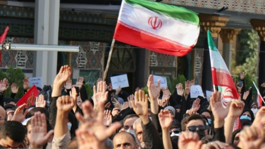 خروش علیه بی نظمی