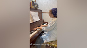 اجرای قطعه برگها آشفته به سوی...