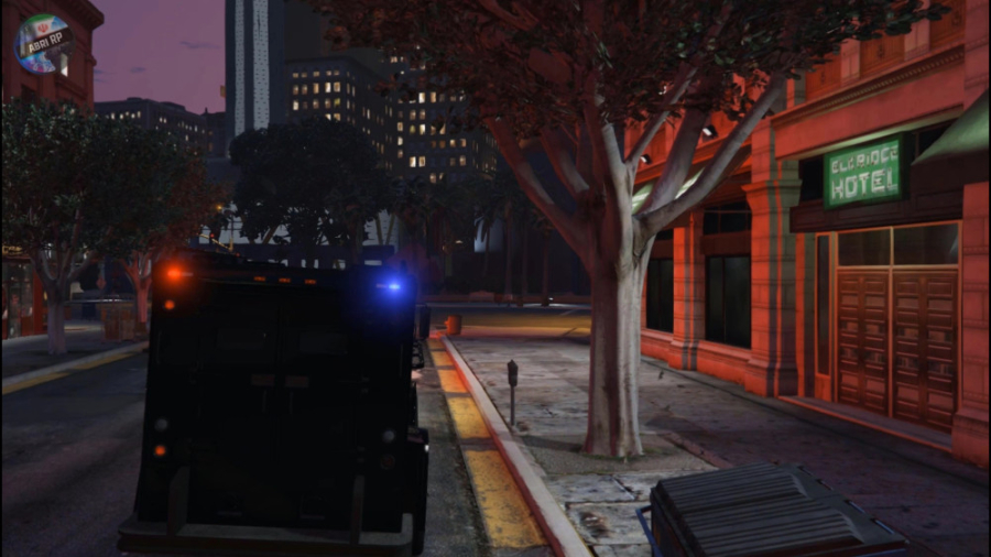 ابری آرپی  گروگان پاساژ مرکزی...