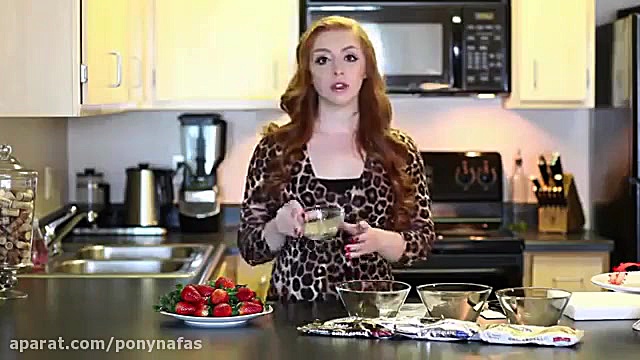 تزیین توت فرنگی برای کیـ❤ـک و...