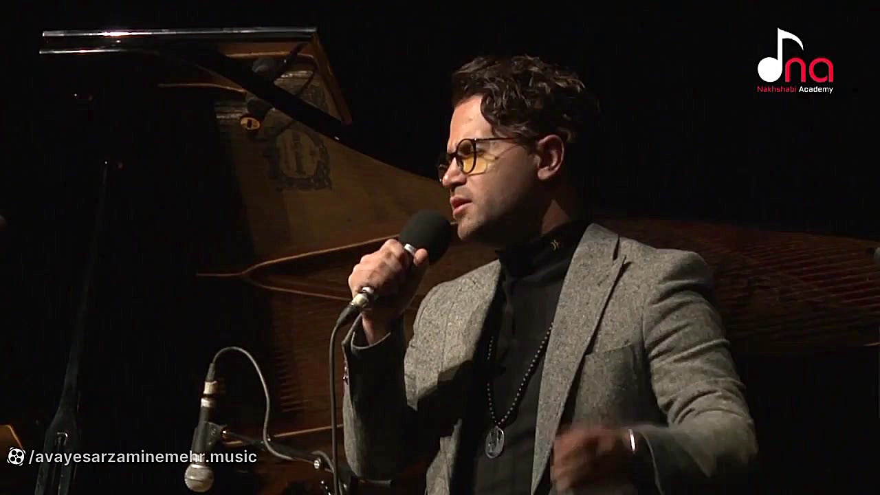 اجرای بسیار زیبای آهنگ عاشقم م...