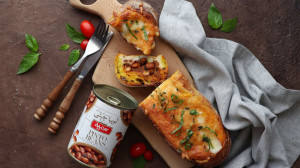 سر آشپز اسنک پنیری گوشت و لوبی...