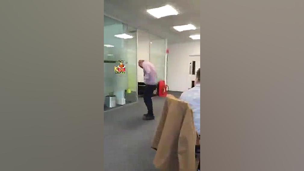 چه دقیقو محکم بود^ ^