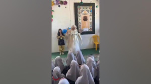 طاهره بصیری هستم عضوی ازگروه ف...