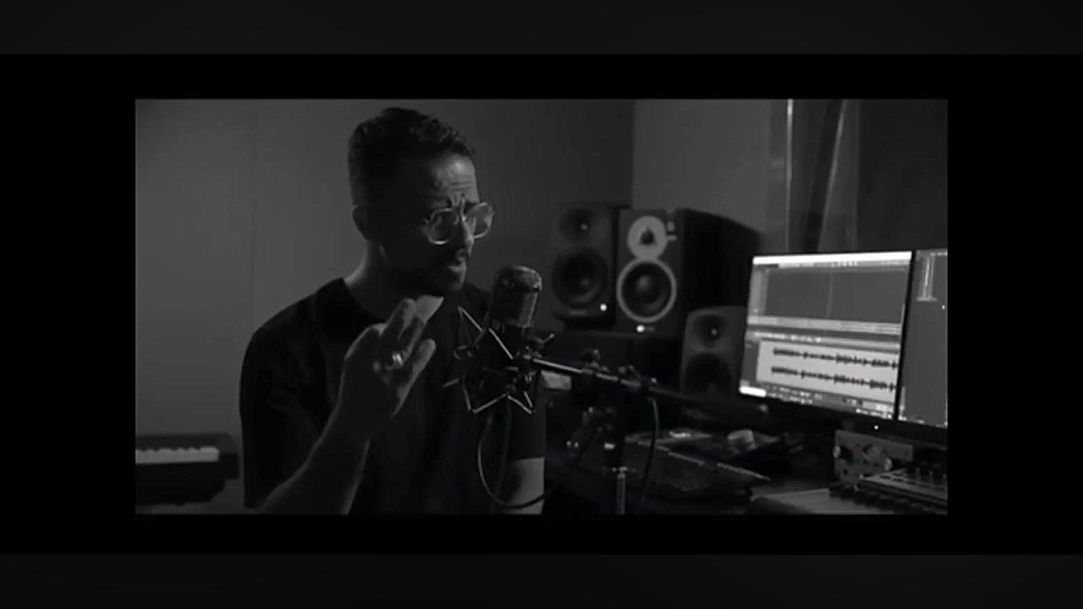 نماهنگ زن زندگی آگاهی