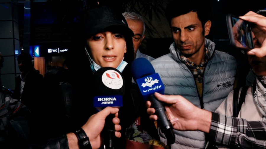 اولین صحبت های الناز رکابی پس...