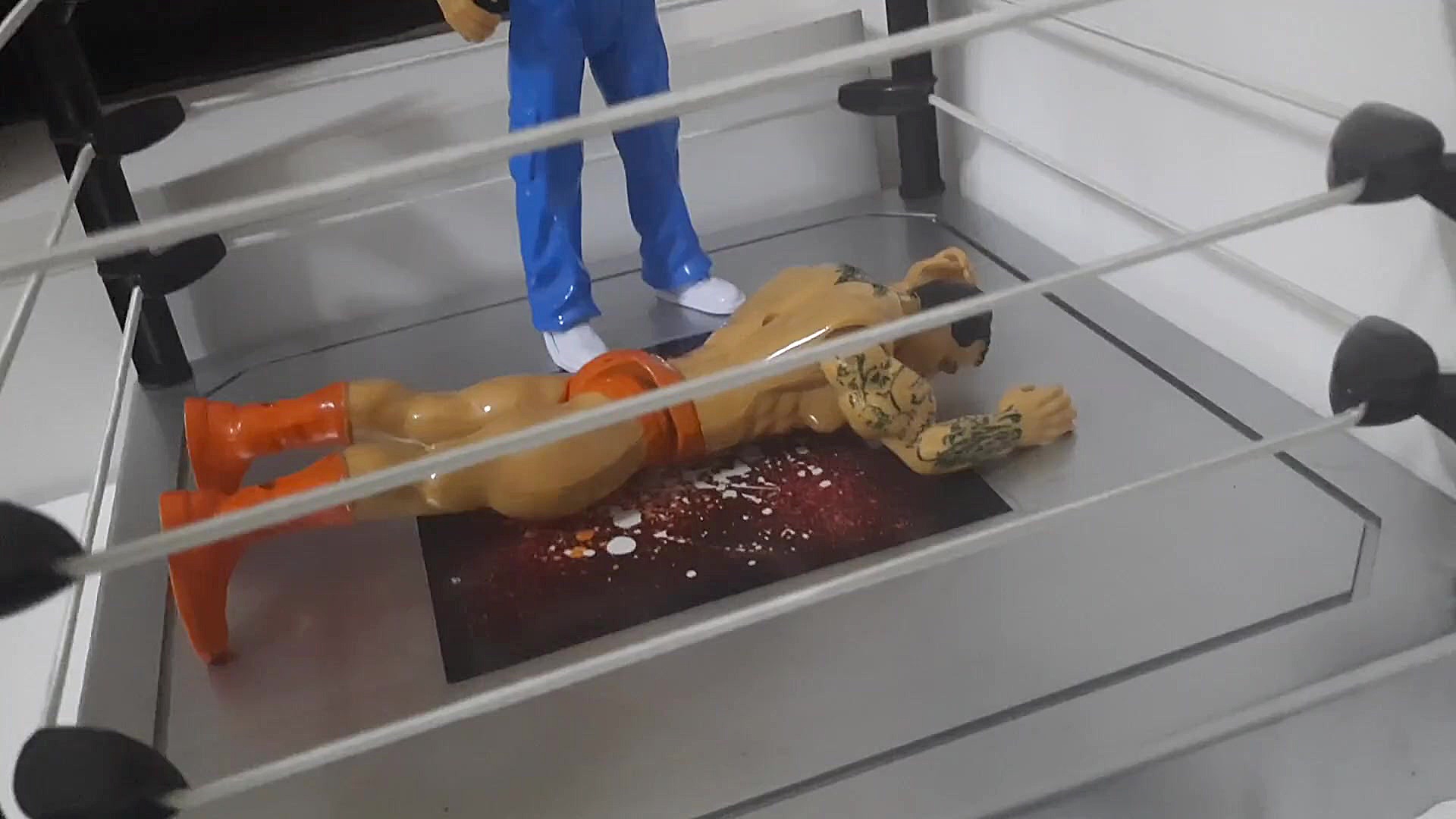 مسابقهرکشتی کج اسباب بازی کشتی...