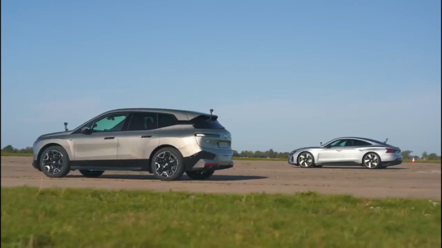 درگ بی ام و iX و آئودی E ترون...