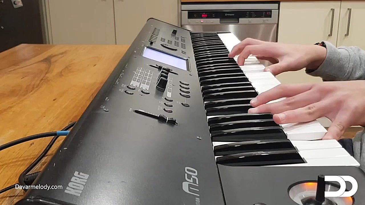 تست ورک استیشن کرگ KORG M50 61...