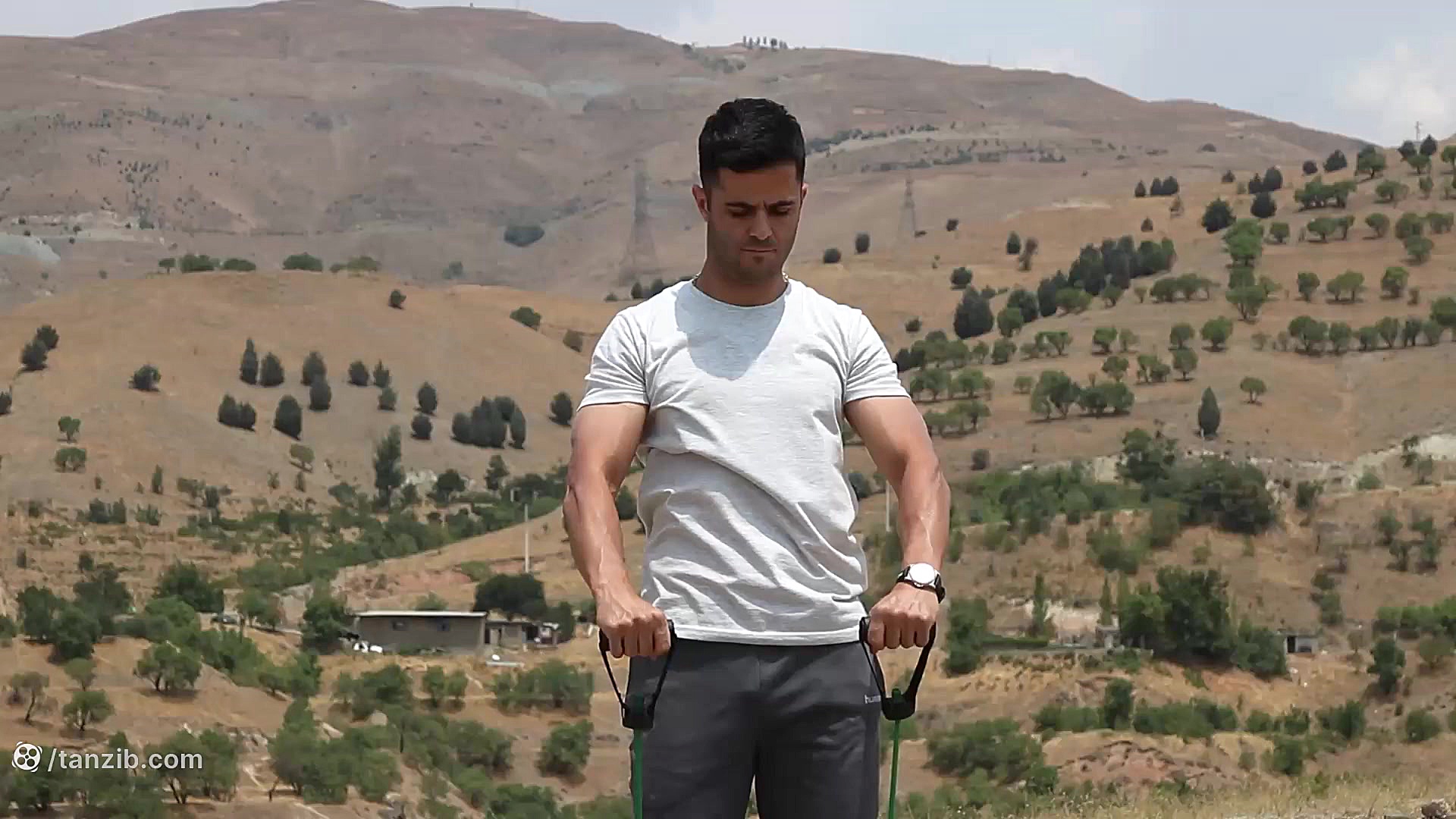 تمرین با کش ورزشی سی ایکس