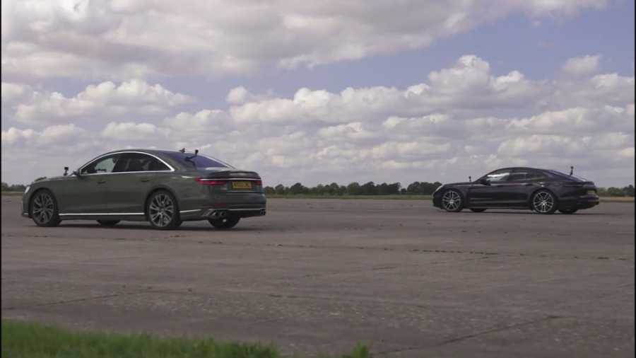 درگ پورشه پانامرا و آئودی S8