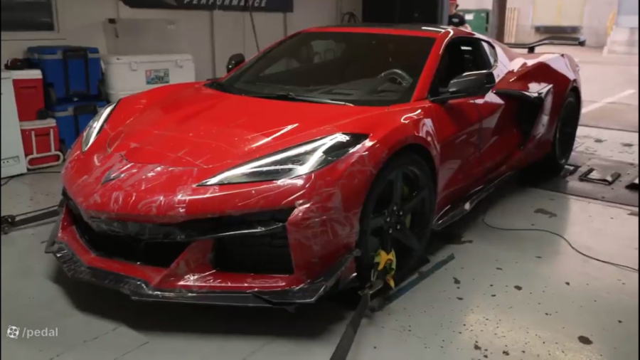 اولین تست داینو شورولت کوروت Z...