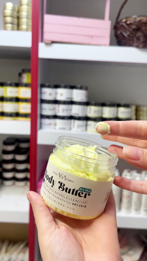 كره بدن با رايحه آناناس