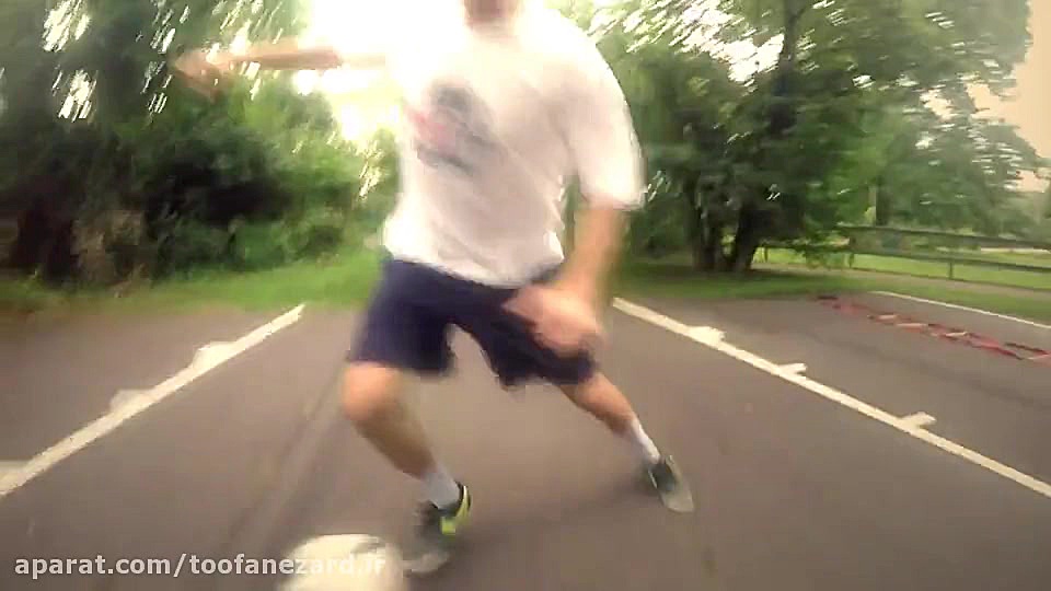 آموزش فوتبال نمایشی با یاسین ش...