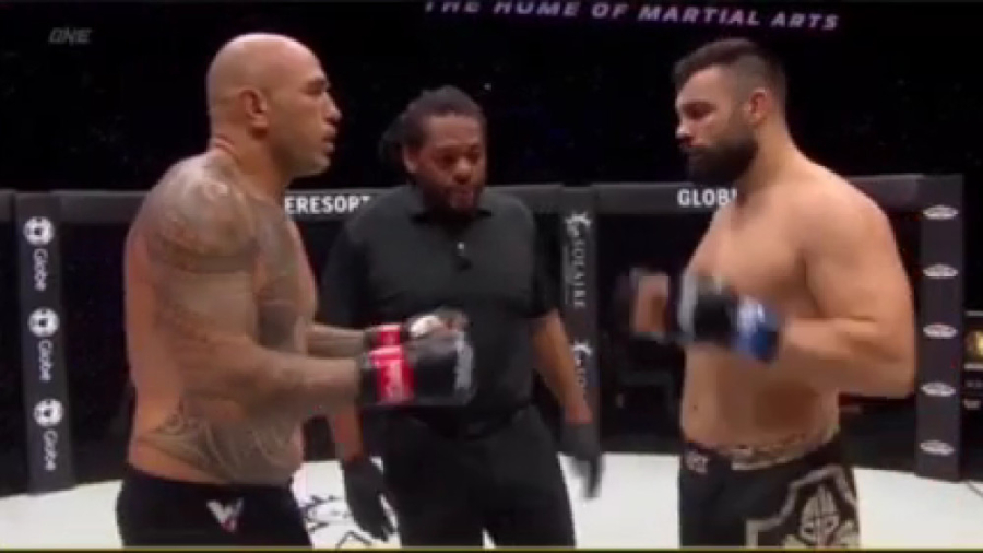 مبارزه کامل امیر علی اکبری با...